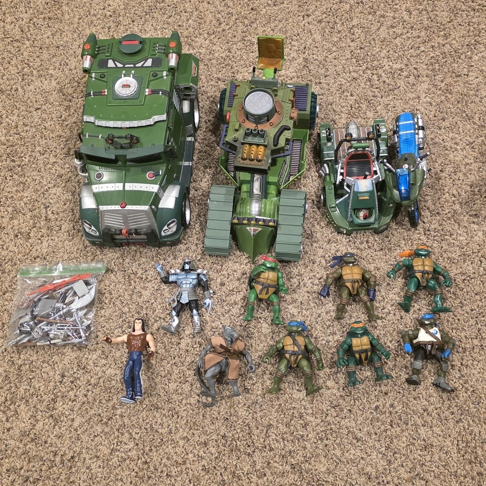 HUGE Lot Teenage Mutant Ninja Turtles TMNT 2002 Figures & Vehicles Vintage As Is